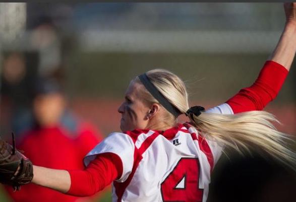 Kristen throwing pitch for MHCC